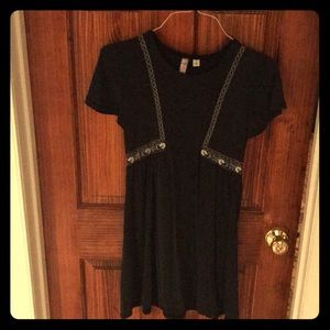 Francesca’s short sleeve dress!